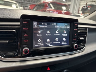 2018 Kia RIO HATCHBACK 1.6L EX PACK TA