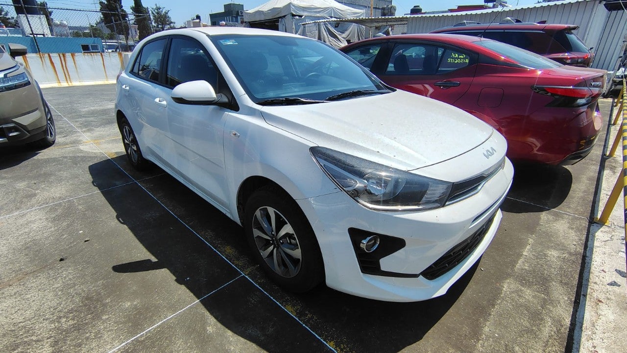 2022 Kia RIO EX TA
