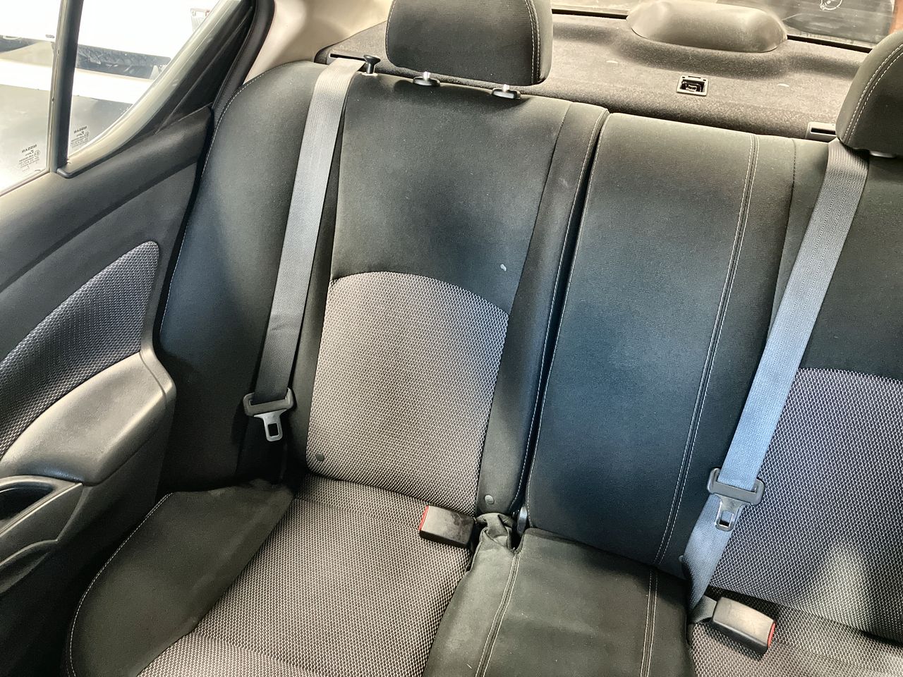 2018 Nissan VERSA ADVANCE AT AC