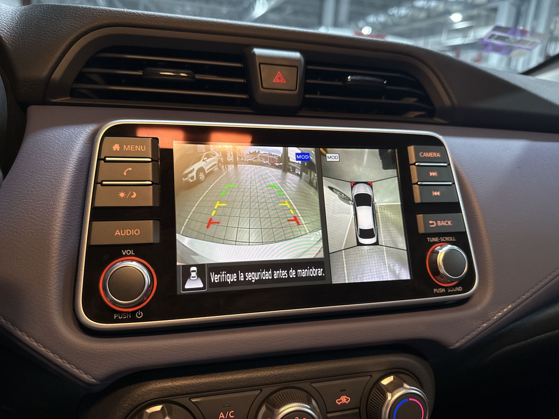 2024 Nissan VERSA ADVANCE CVT 24