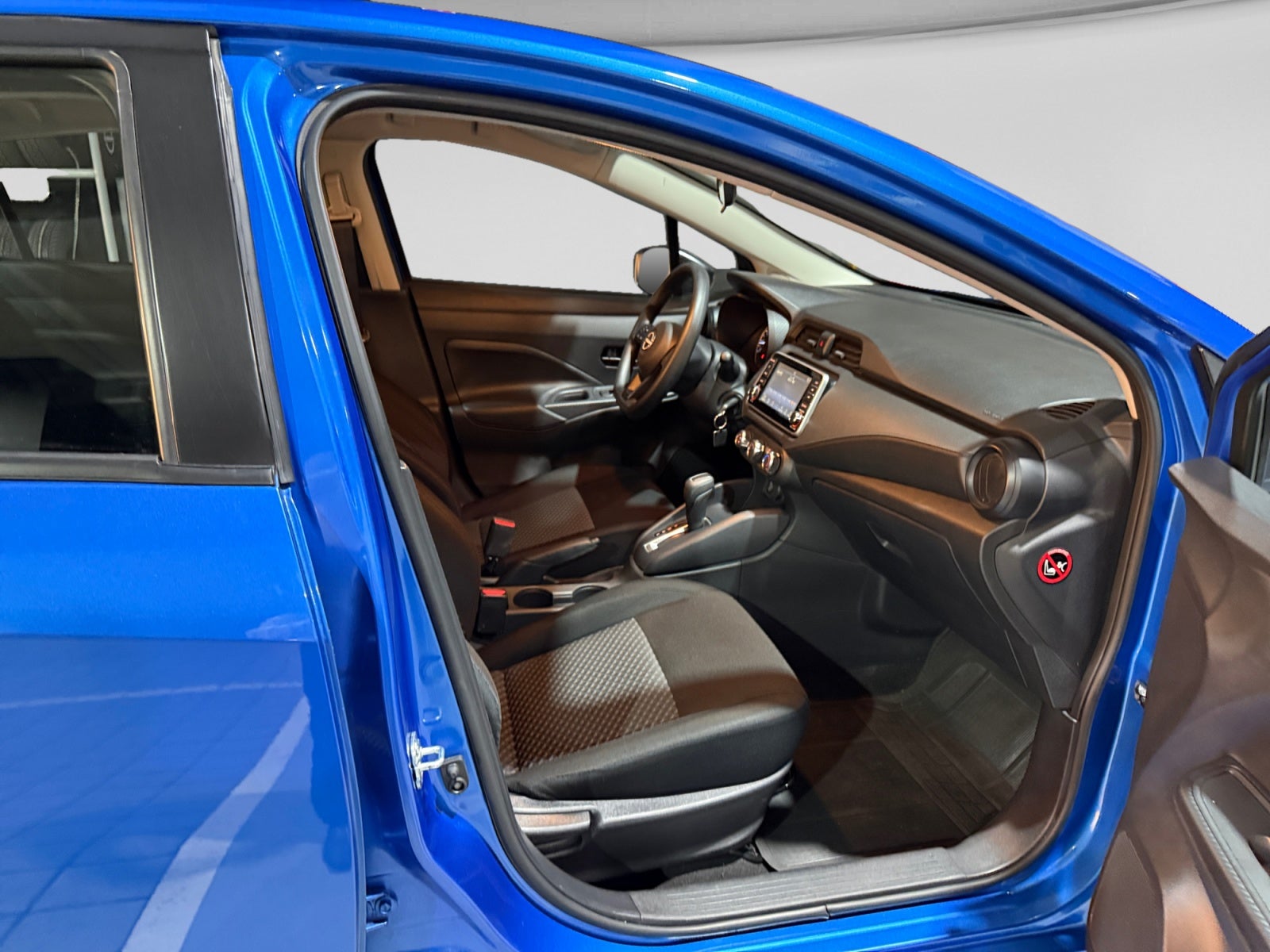 2024 Nissan VERSA VERSA SENSE CVT