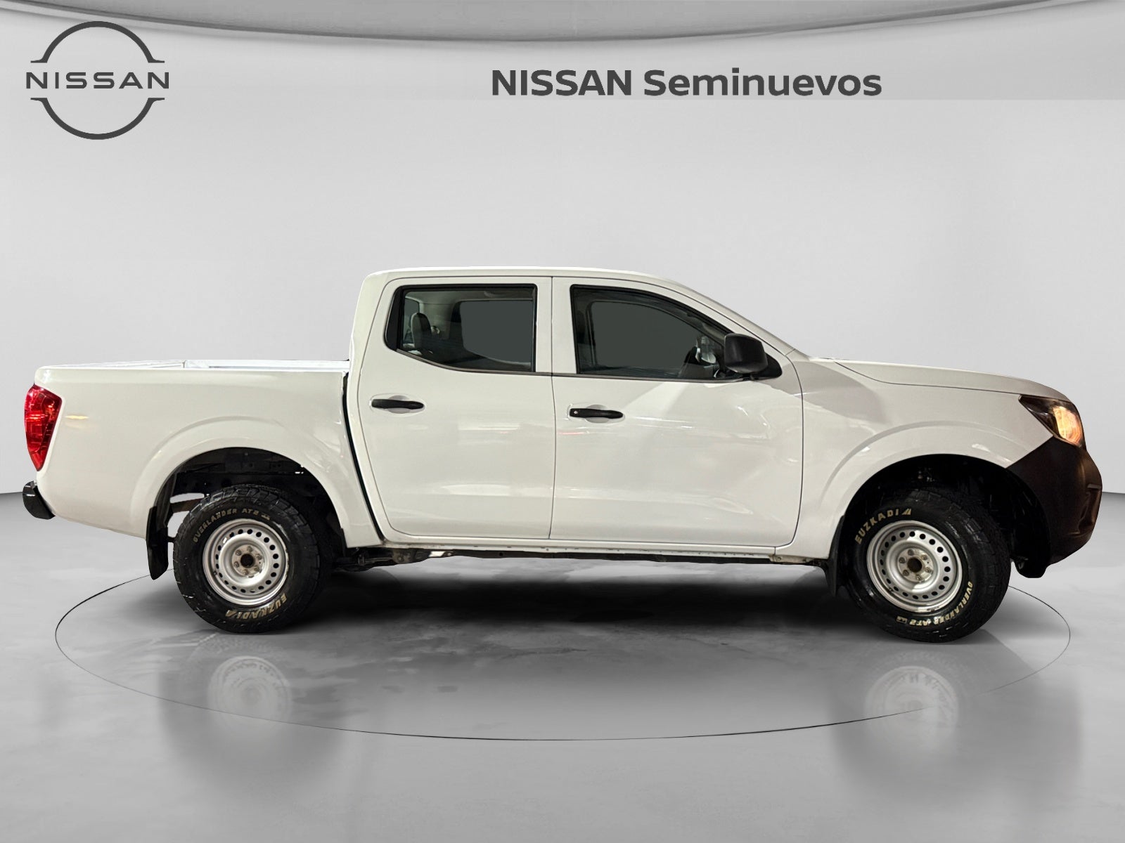 2019 Nissan FRONTIER DOBLE CABINA SE TM AC PAQ SEG 6VEL