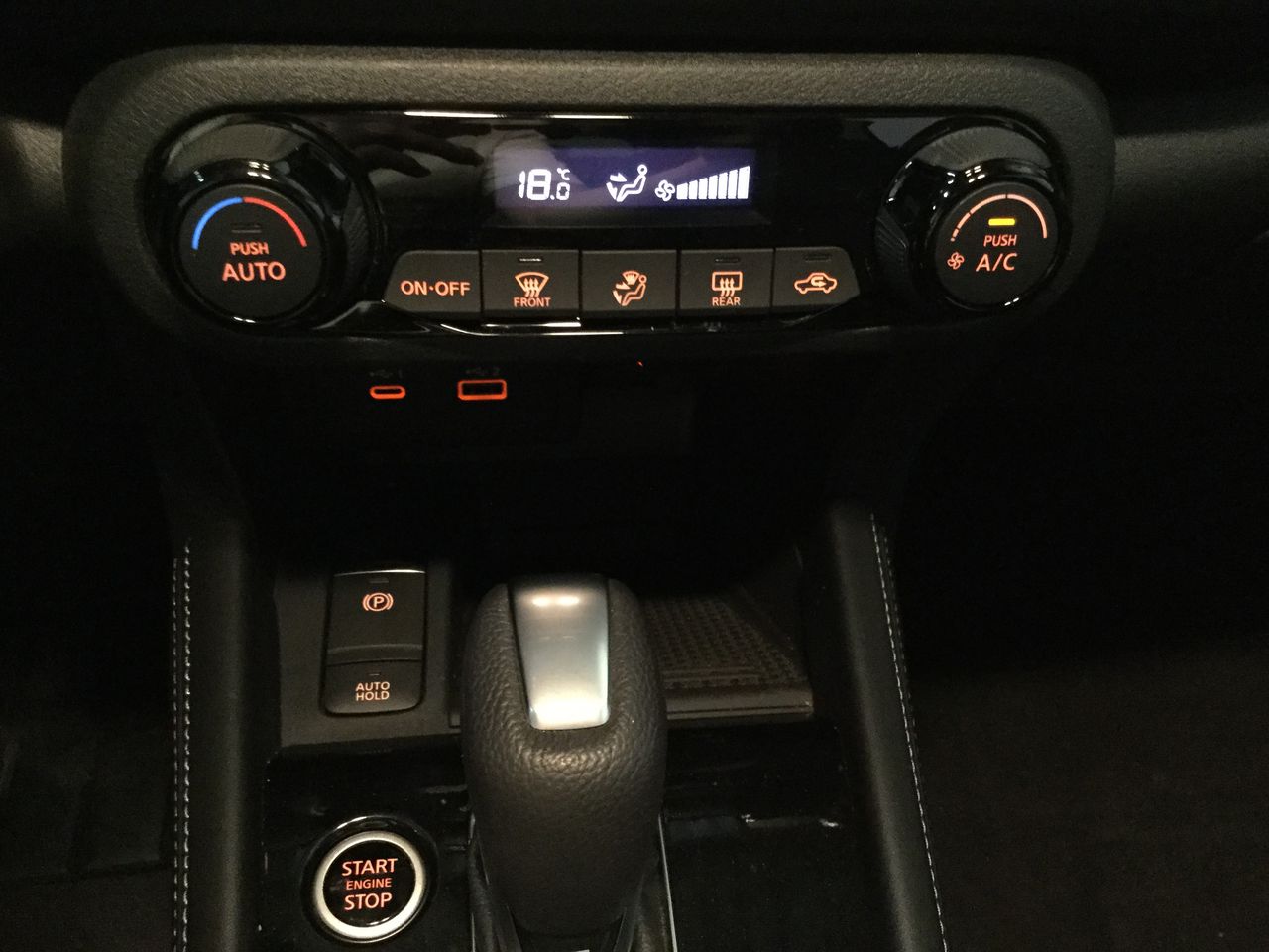 2021 Nissan KICKS PLATINUM BI-TONO 1.6 LTS CVT 21