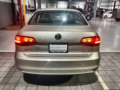 2016 Volkswagen JETTA 2.0 STD.