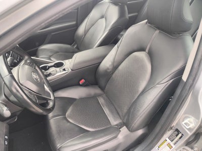 2022 Toyota CAMRY XLE HV