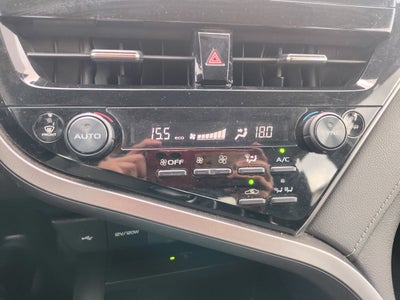 2022 Toyota CAMRY XLE HV