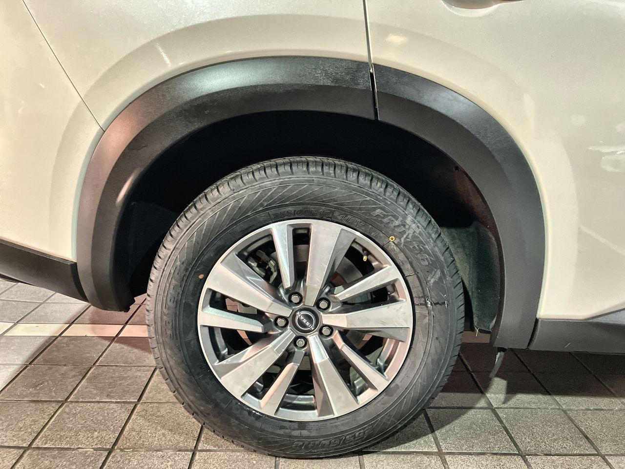 2023 Nissan PATHFINDER ADVANCE 2WD 23