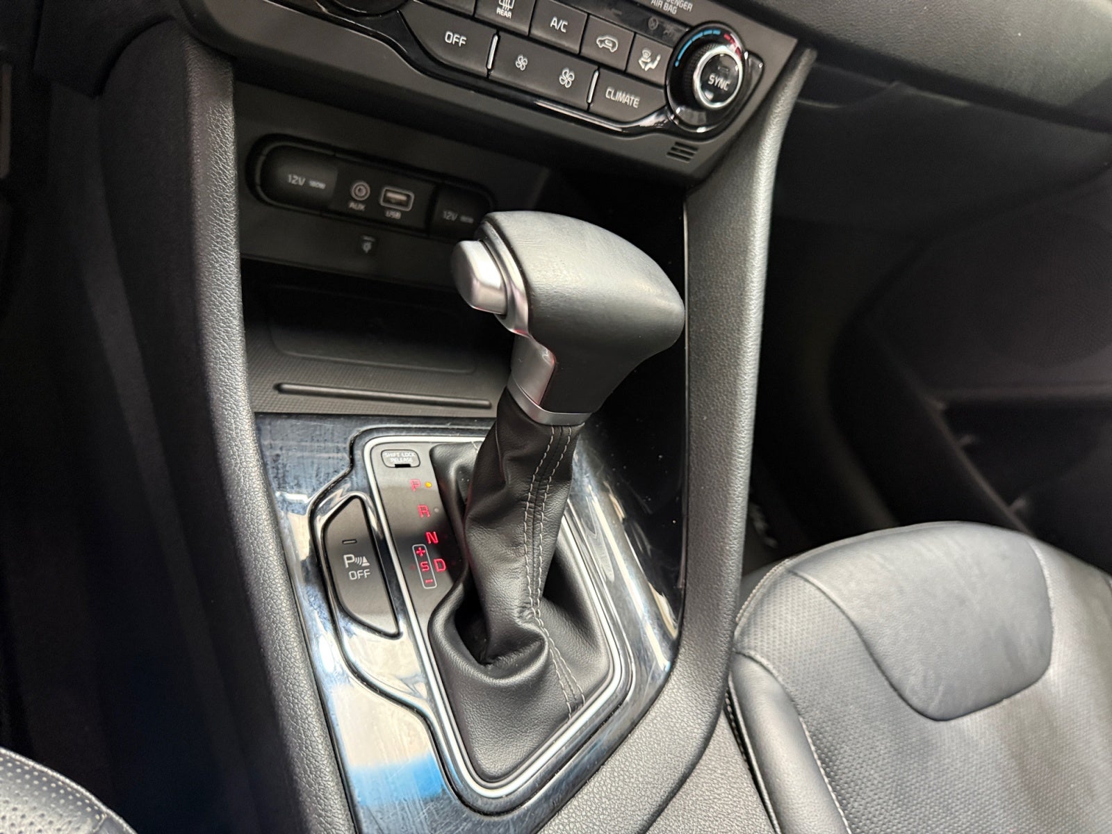 2019 Kia NIRO 1.6L GDI EX T/A