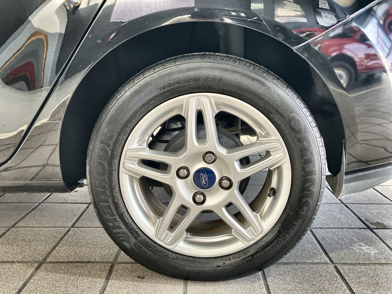 2017 Ford FIESTA SE AT 4 PTAS