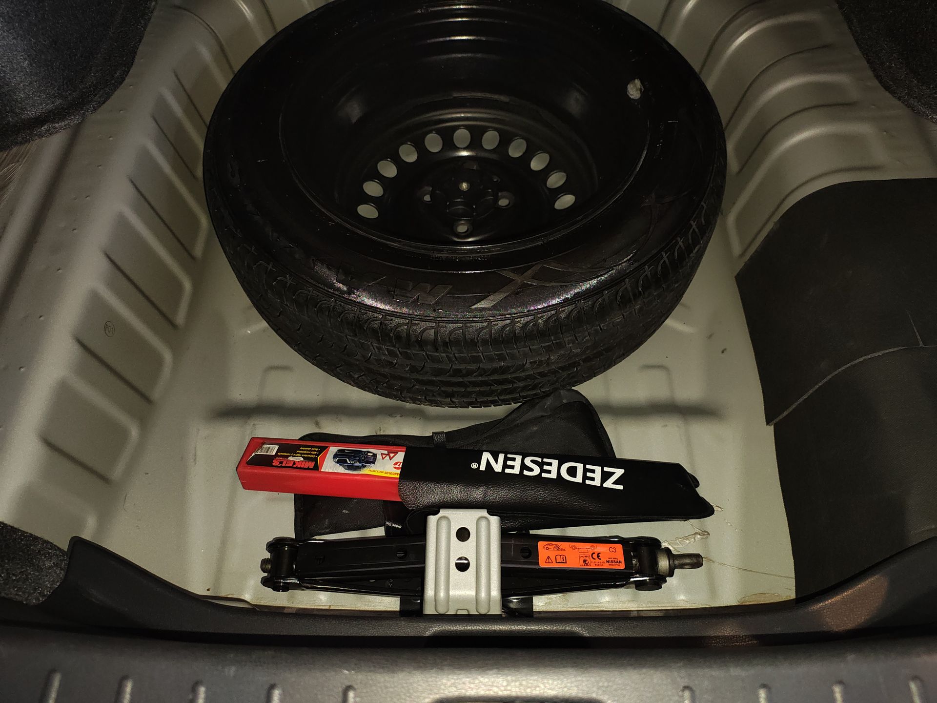 2020 Nissan V-DRIVE MT AC 1.6L