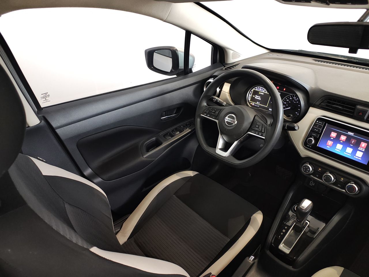 2021 Nissan VERSA ADVANCE CVT 21