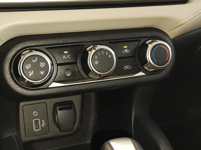 2021 Nissan VERSA ADVANCE CVT 21