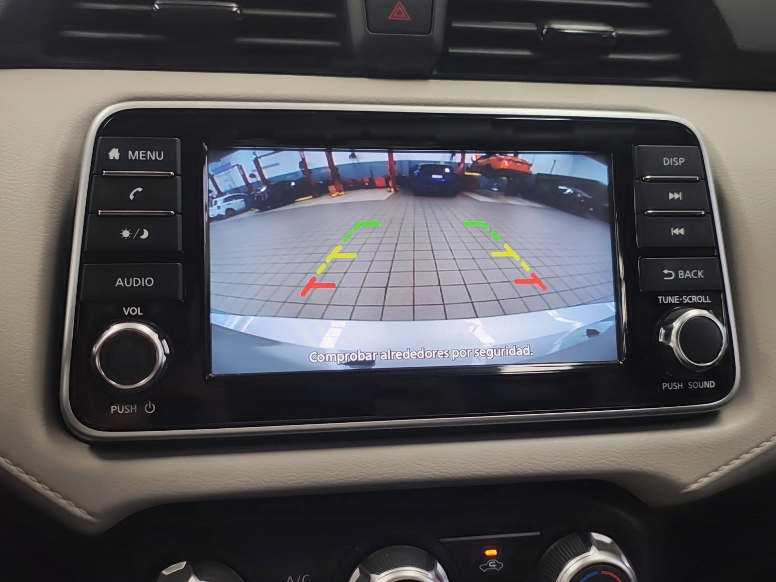 2022 Nissan VERSA VERSA ADVANCE CVT