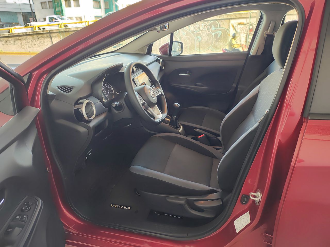 2020 Nissan VERSA PLATINUM CVT