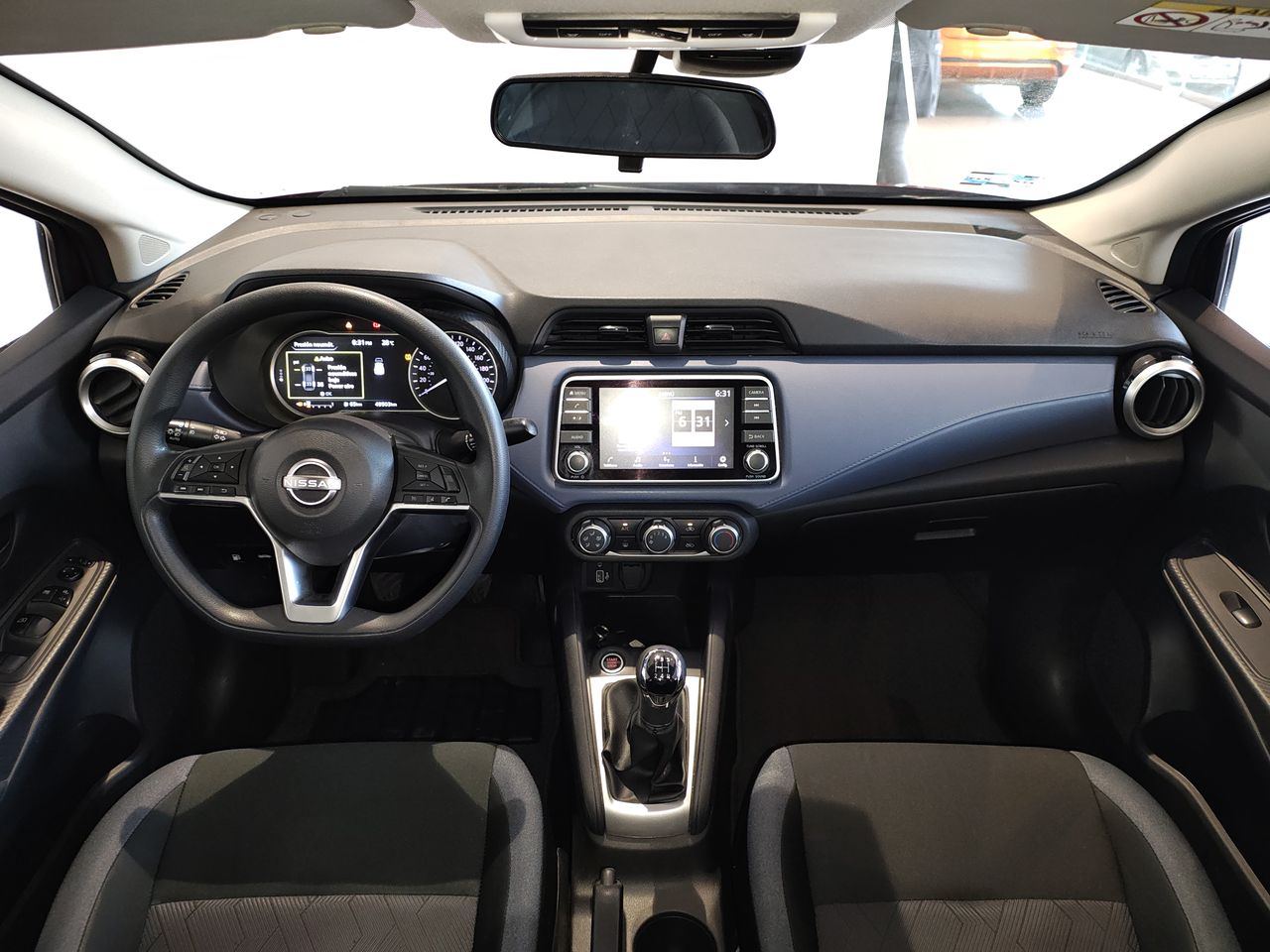2020 Nissan VERSA PLATINUM CVT
