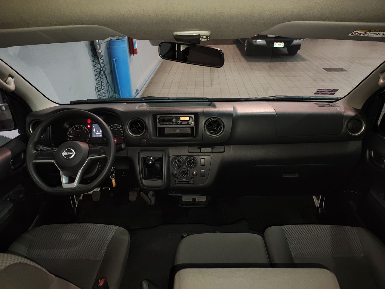 2024 Nissan NV350 URVAN PANEL AMPLIA AA 24
