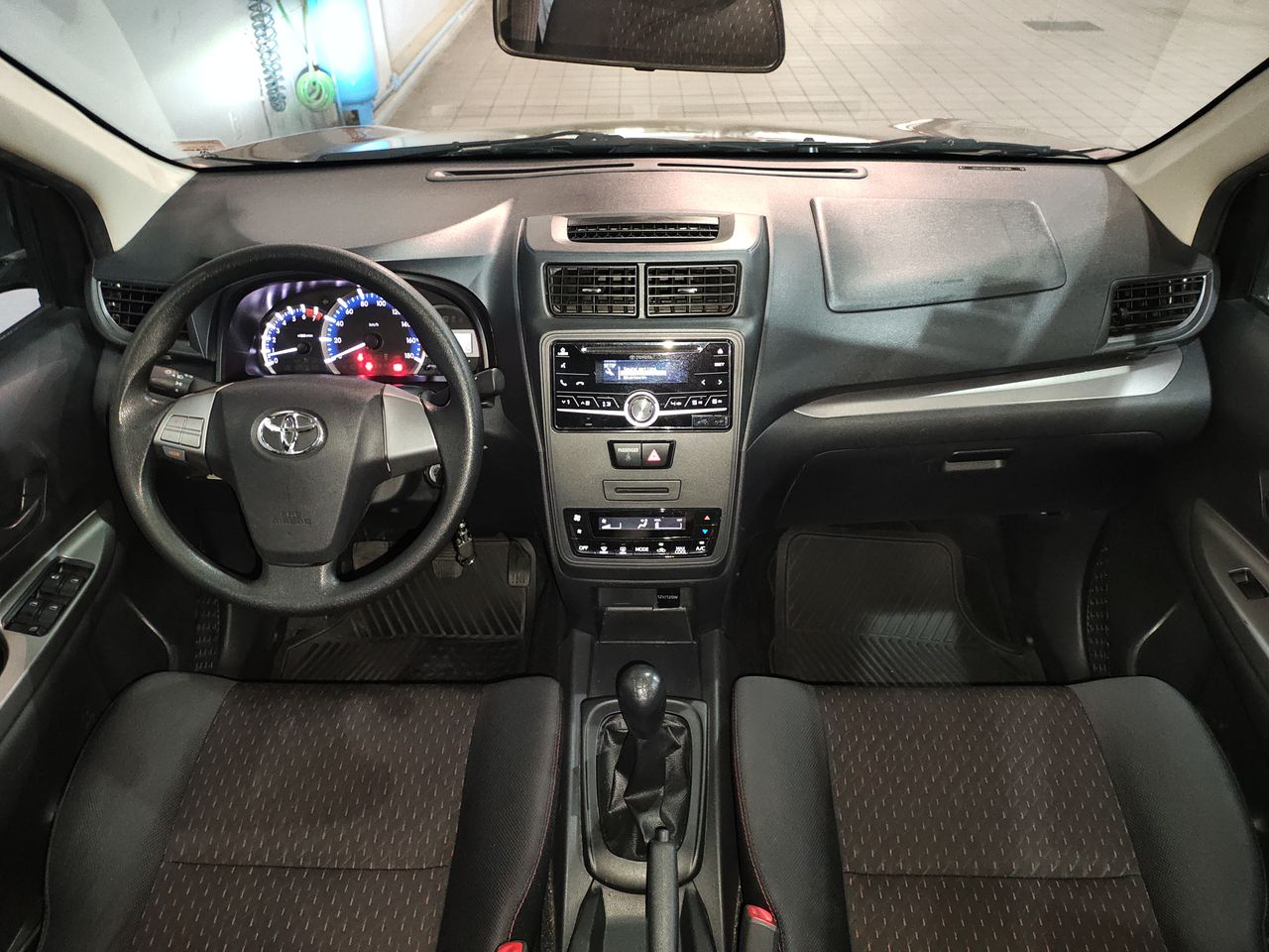 2021 Toyota AVANZA LE MT