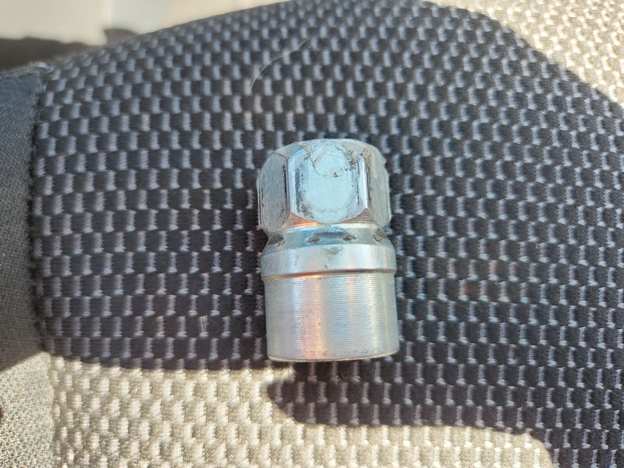 2018 Nissan SENTRA ADVANCE MT