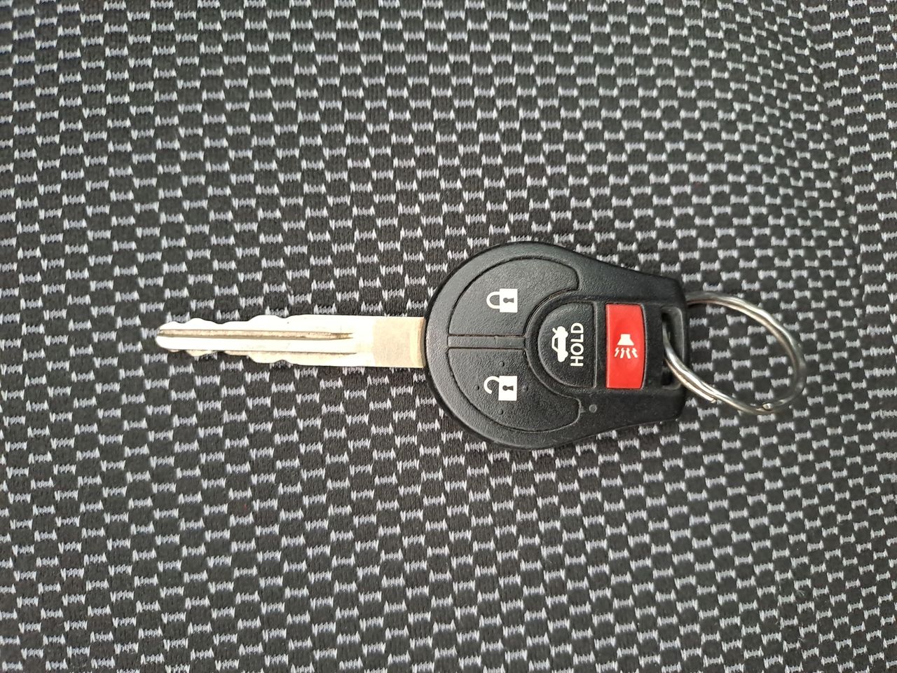 2020 Nissan VERSA MT AC 1.6L