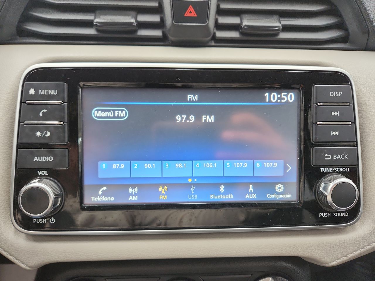 2022 Nissan VERSA ADVANCE CVT 22