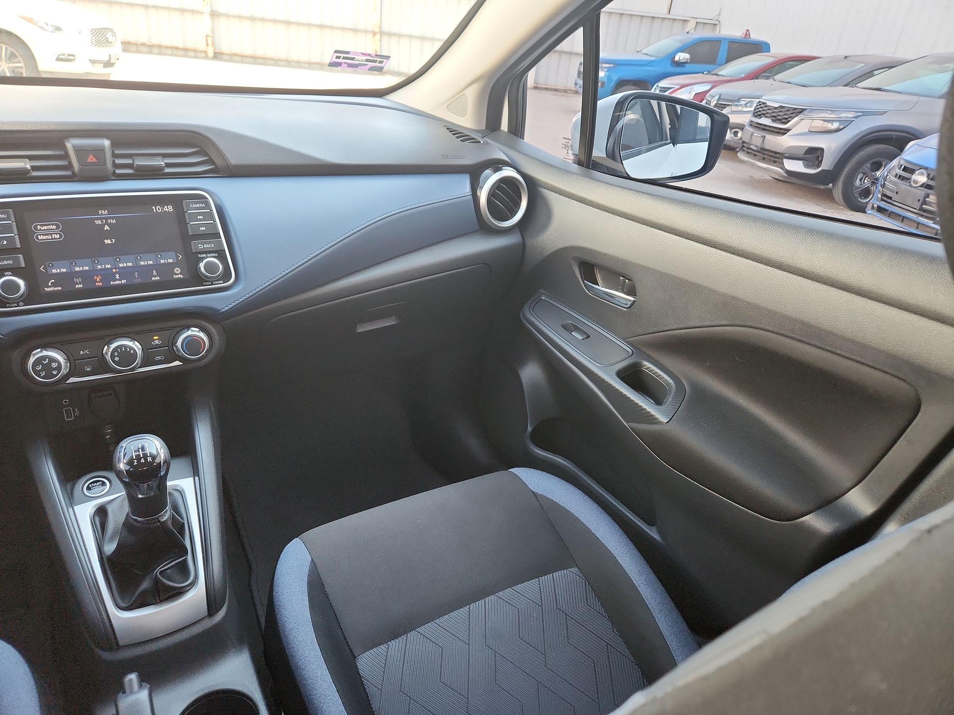 2024 Nissan VERSA ADVANCE MT 24