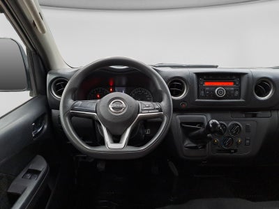 2024 Nissan NV350 URVAN 14 PASAJEROS AMPLIA AA 24