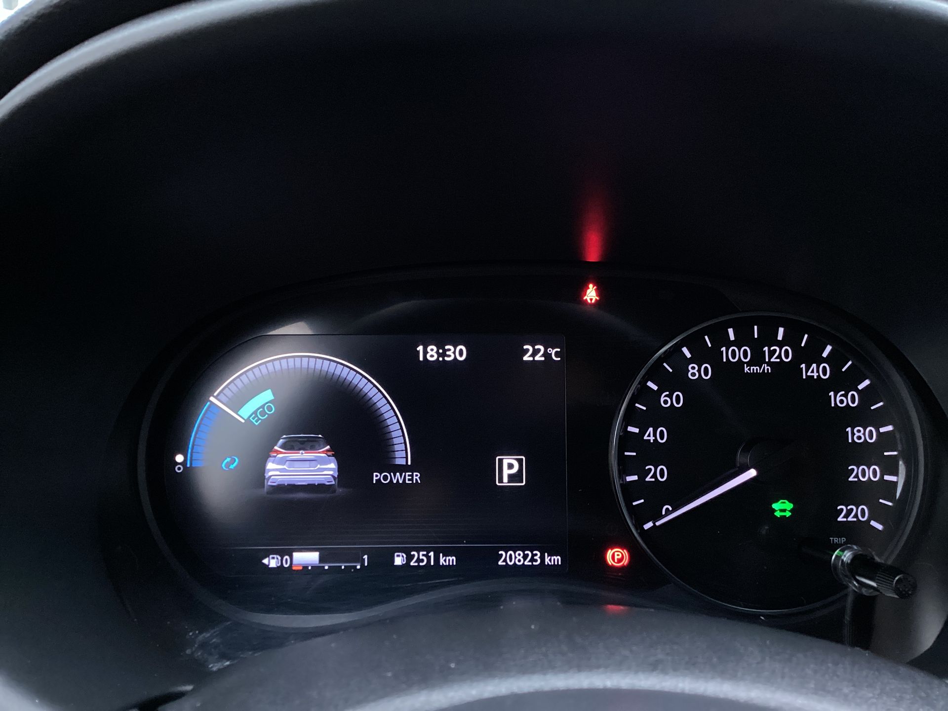 2024 Nissan KICKS PLATINUM E-POWER 24