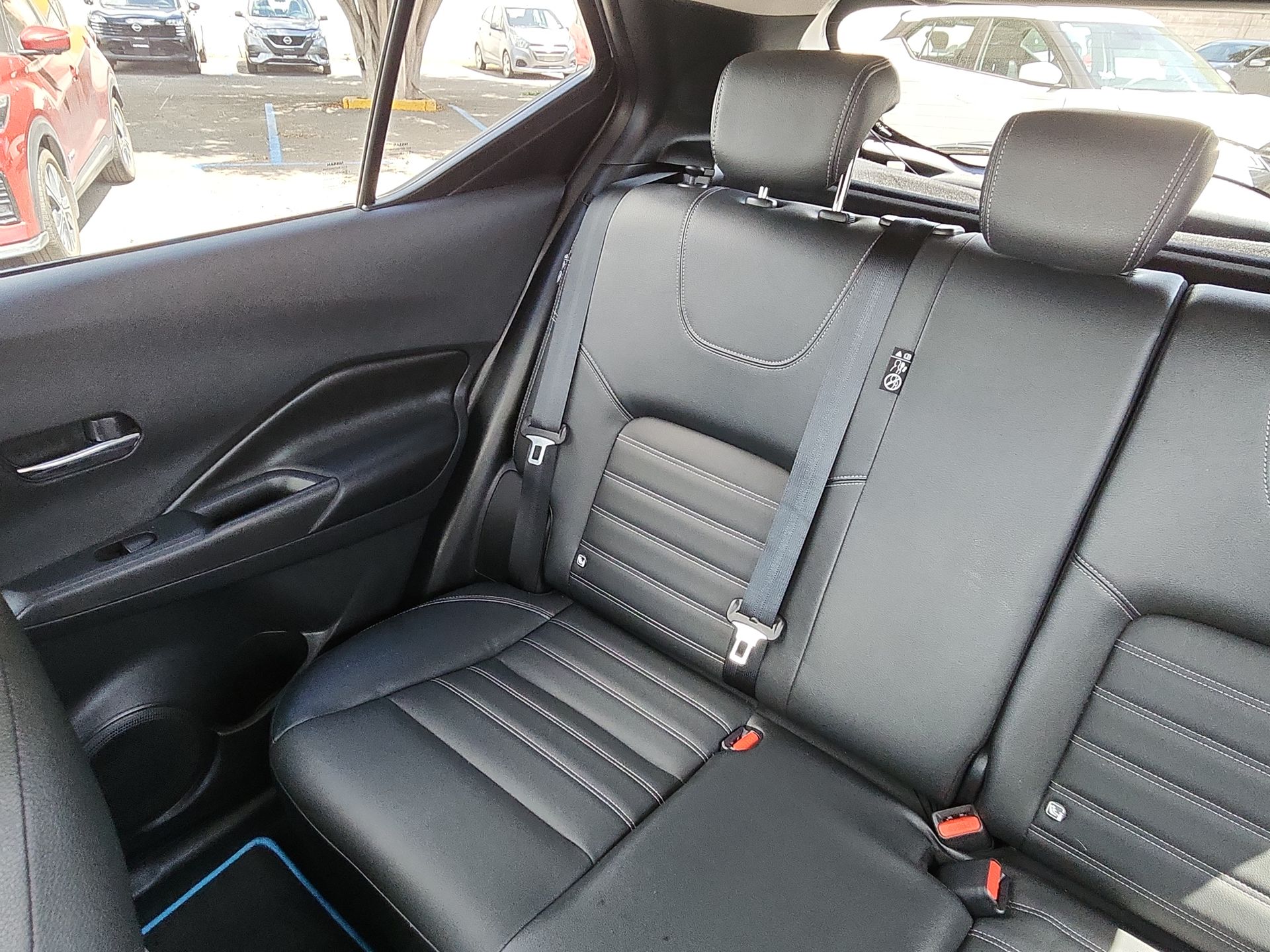 2024 Nissan KICKS PLATINUM E-POWER 24