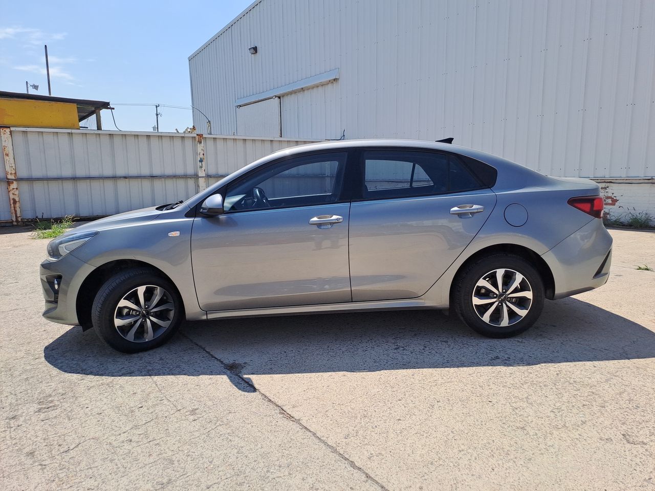 2022 Kia RIO LX TM
