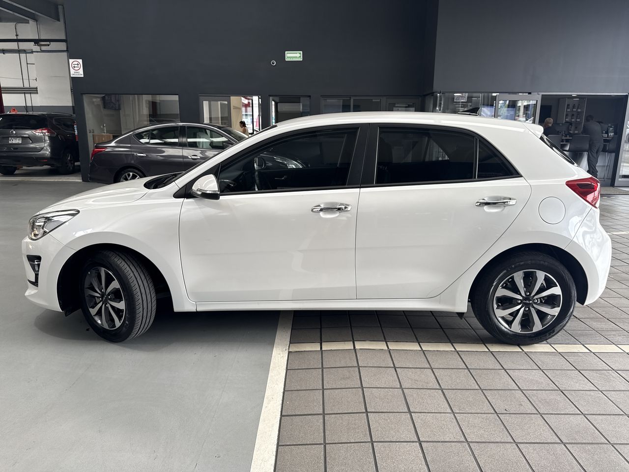 2022 Kia RIO EX TA