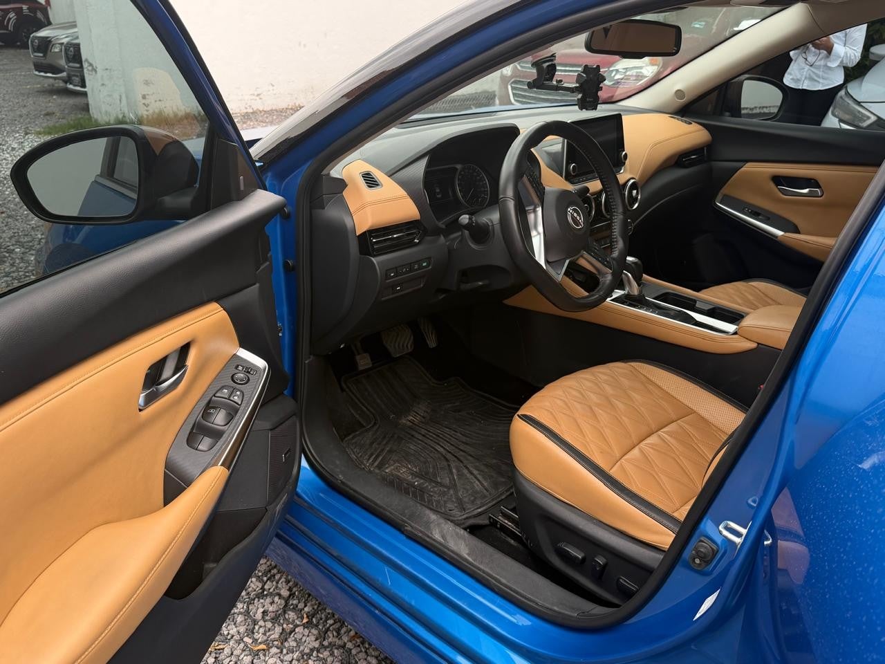 2024 Nissan SENTRA SENTRA SR PLATINUM BITONO CVT PIEL GENUINA