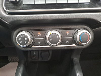 2020 Nissan VERSA SENSE CVT