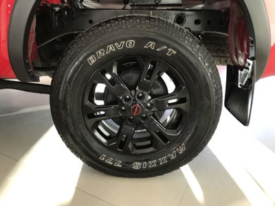 2024 Nissan FRONTIER FRONTIER PRO-4X 4X4 TA 24