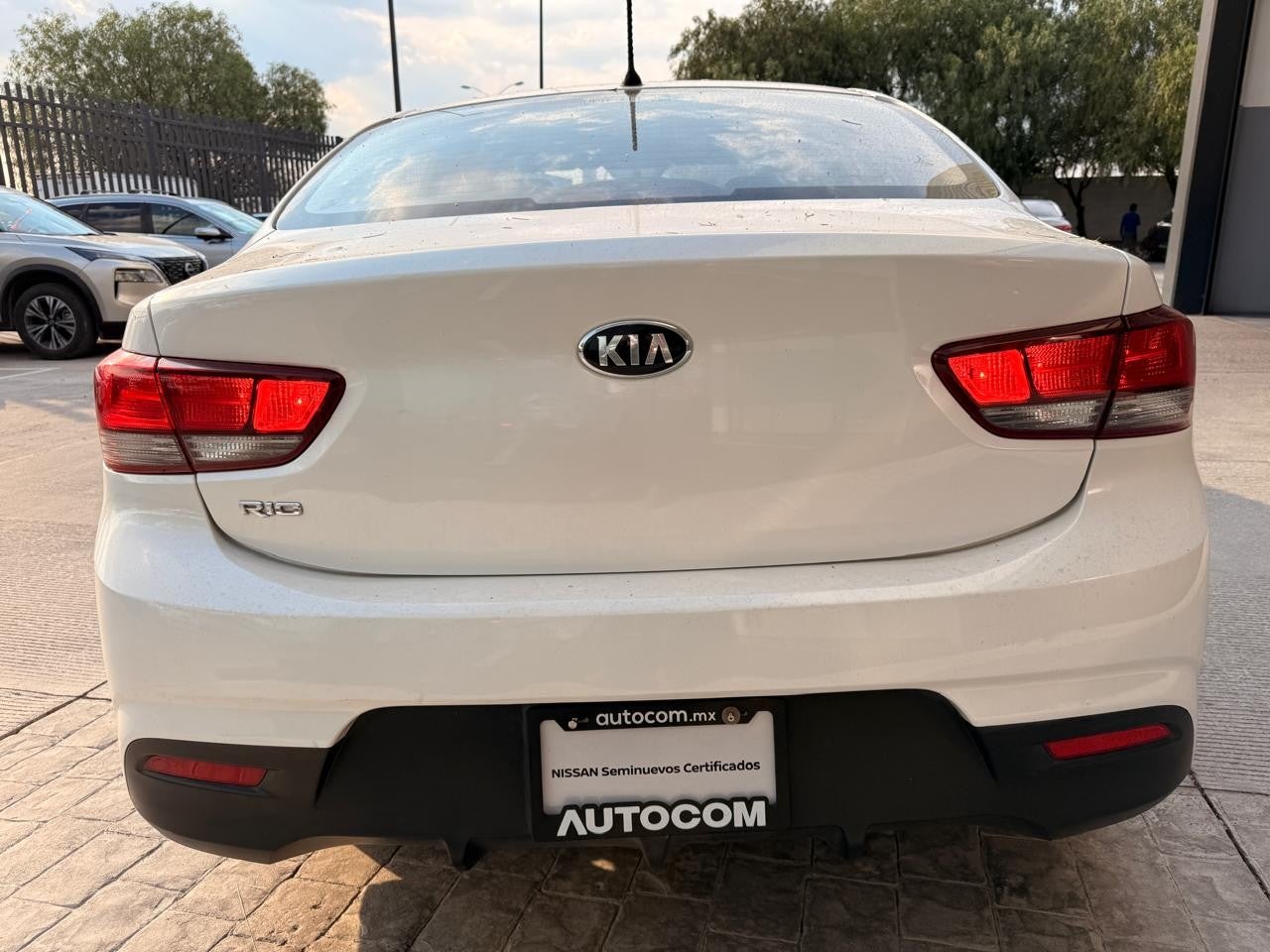 2020 Kia RIO SEDÁN L TA