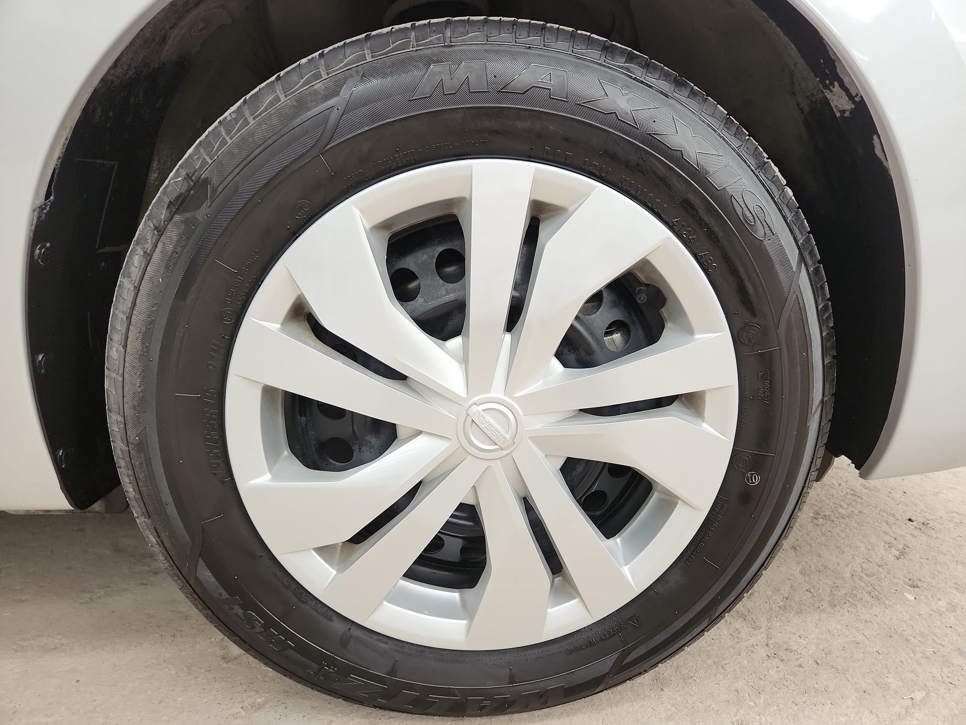 2025 Nissan VERSA SENSE MT 25