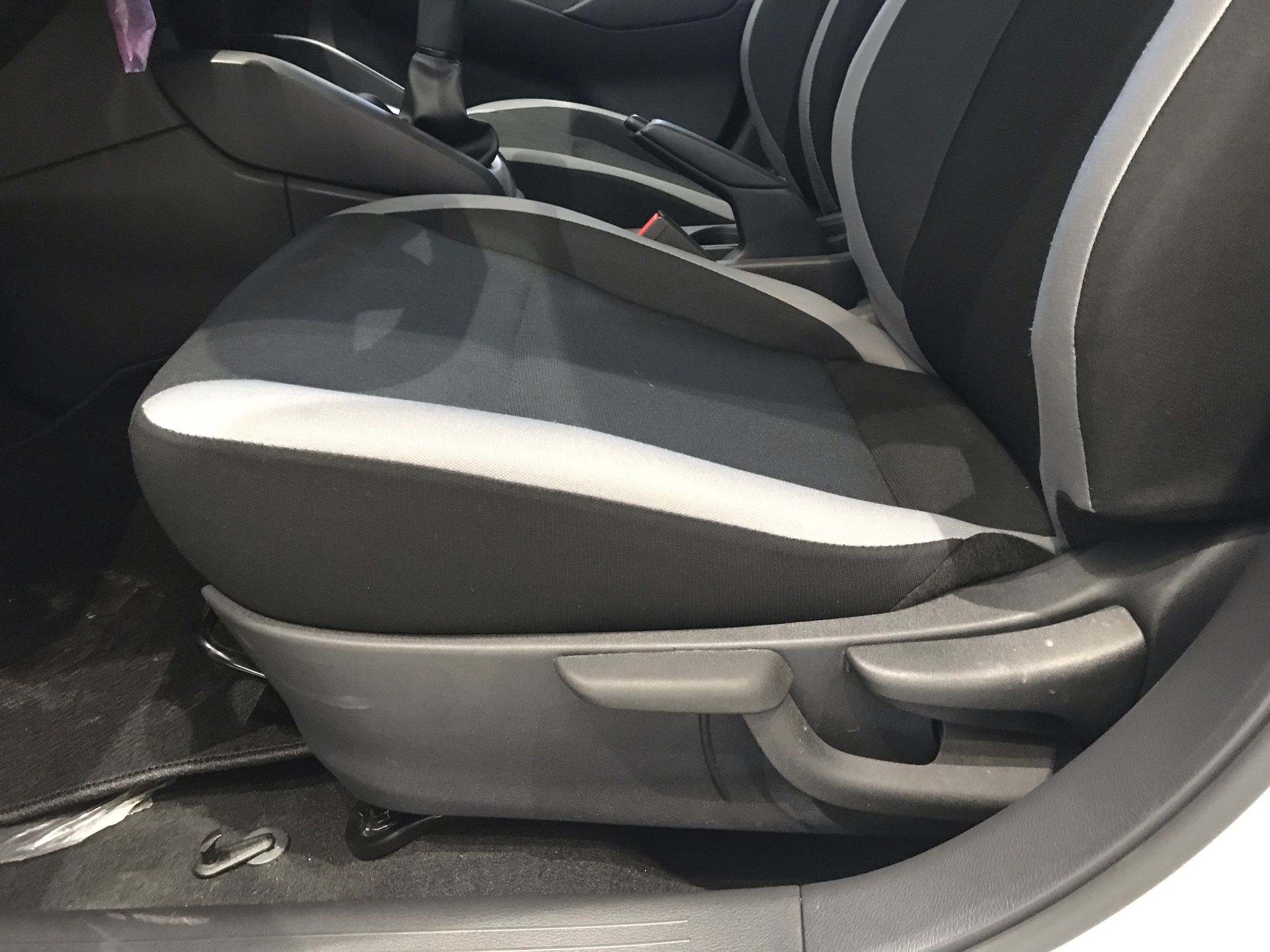 2025 Nissan VERSA SENSE MT 25