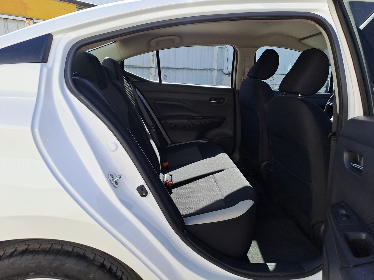 2022 Nissan VERSA ADVANCE CVT 22