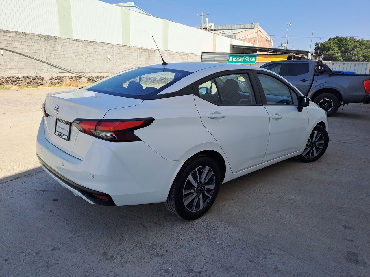 2020 Nissan VERSA ADVANCE CVT
