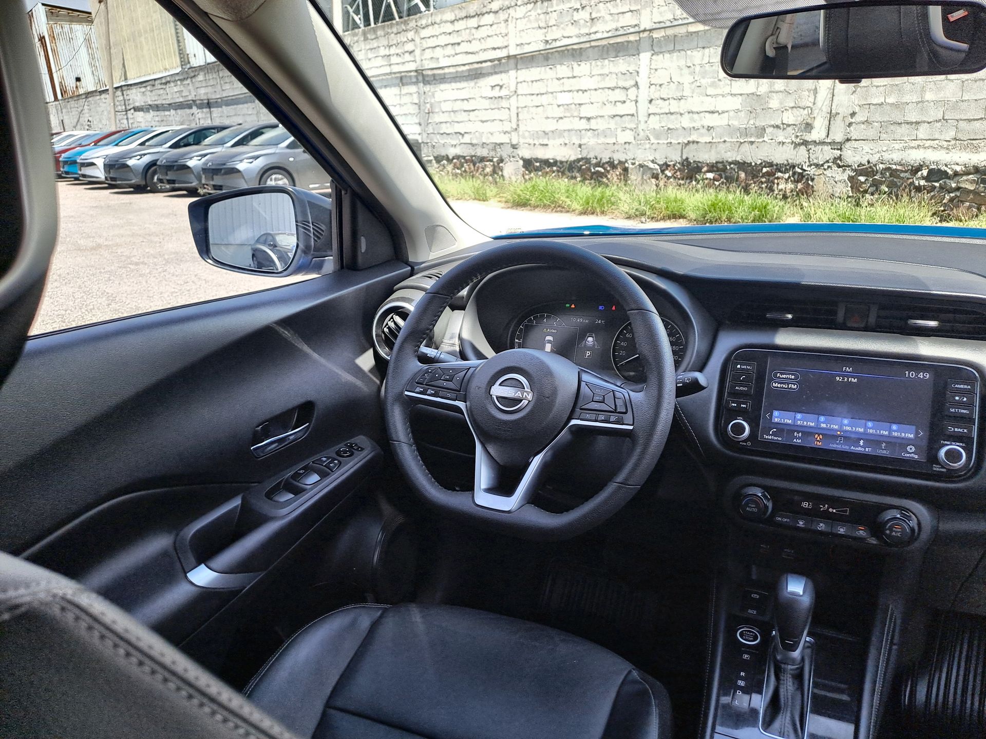 2024 Nissan KICKS PLATINUM BI-TONO 1.6 LTS CVT 24