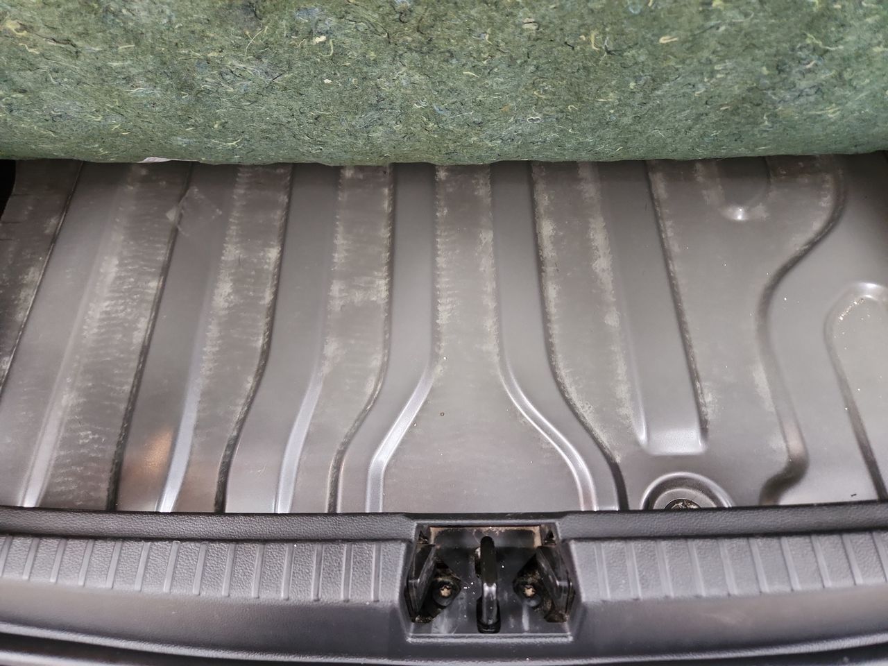 2022 RENAULT DUSTER ICONIC CVT