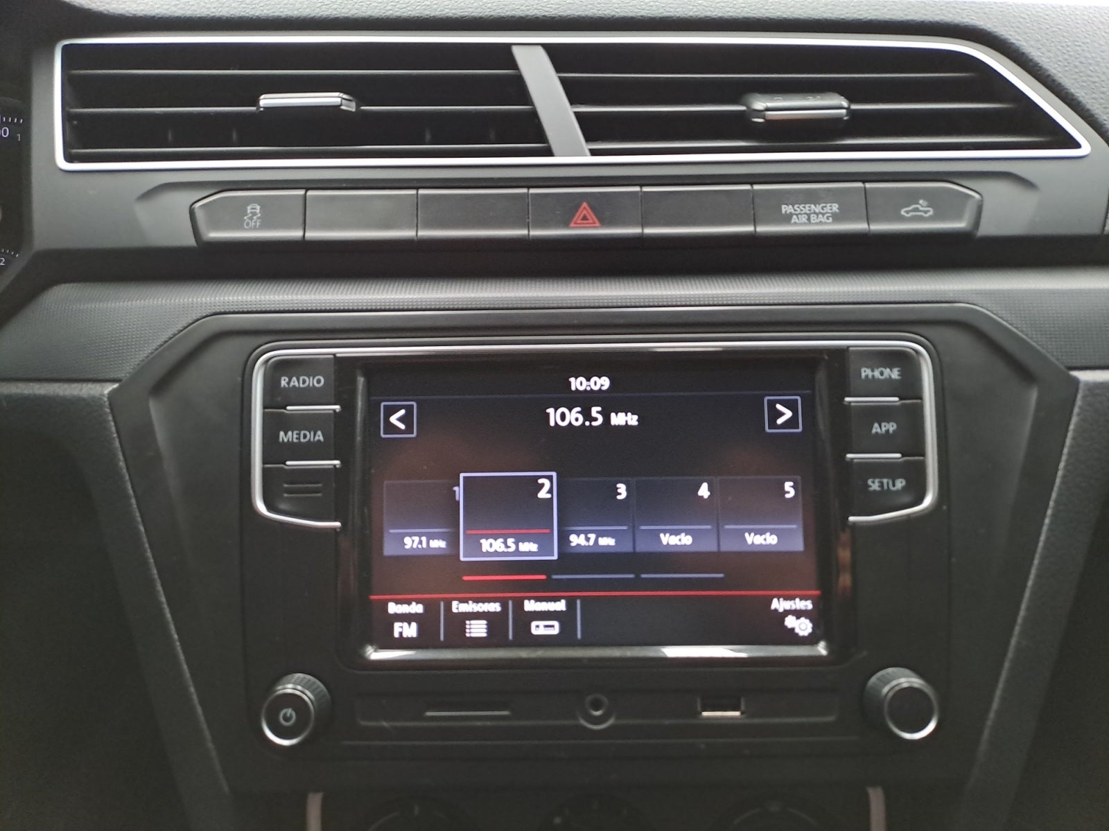 2024 Volkswagen SAVEIRO ROBUST CABINA SENCILLA