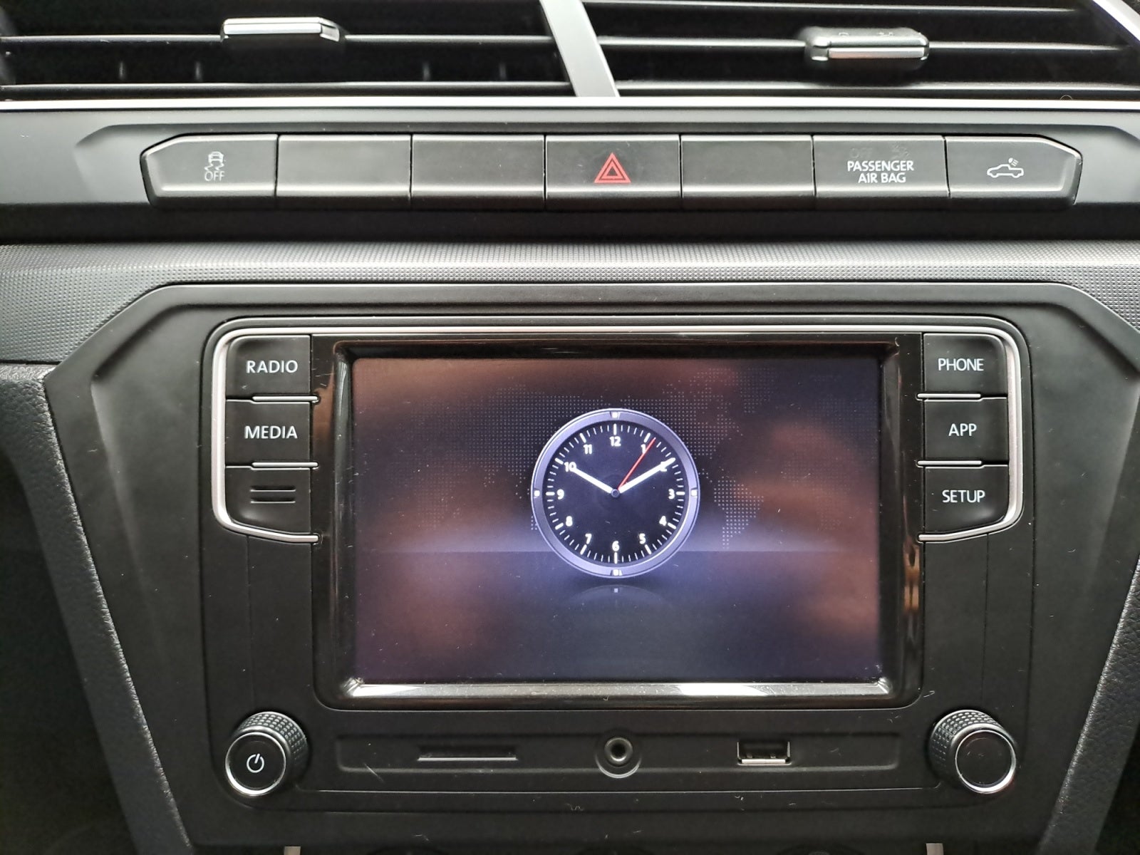 2024 Volkswagen SAVEIRO ROBUST CABINA SENCILLA