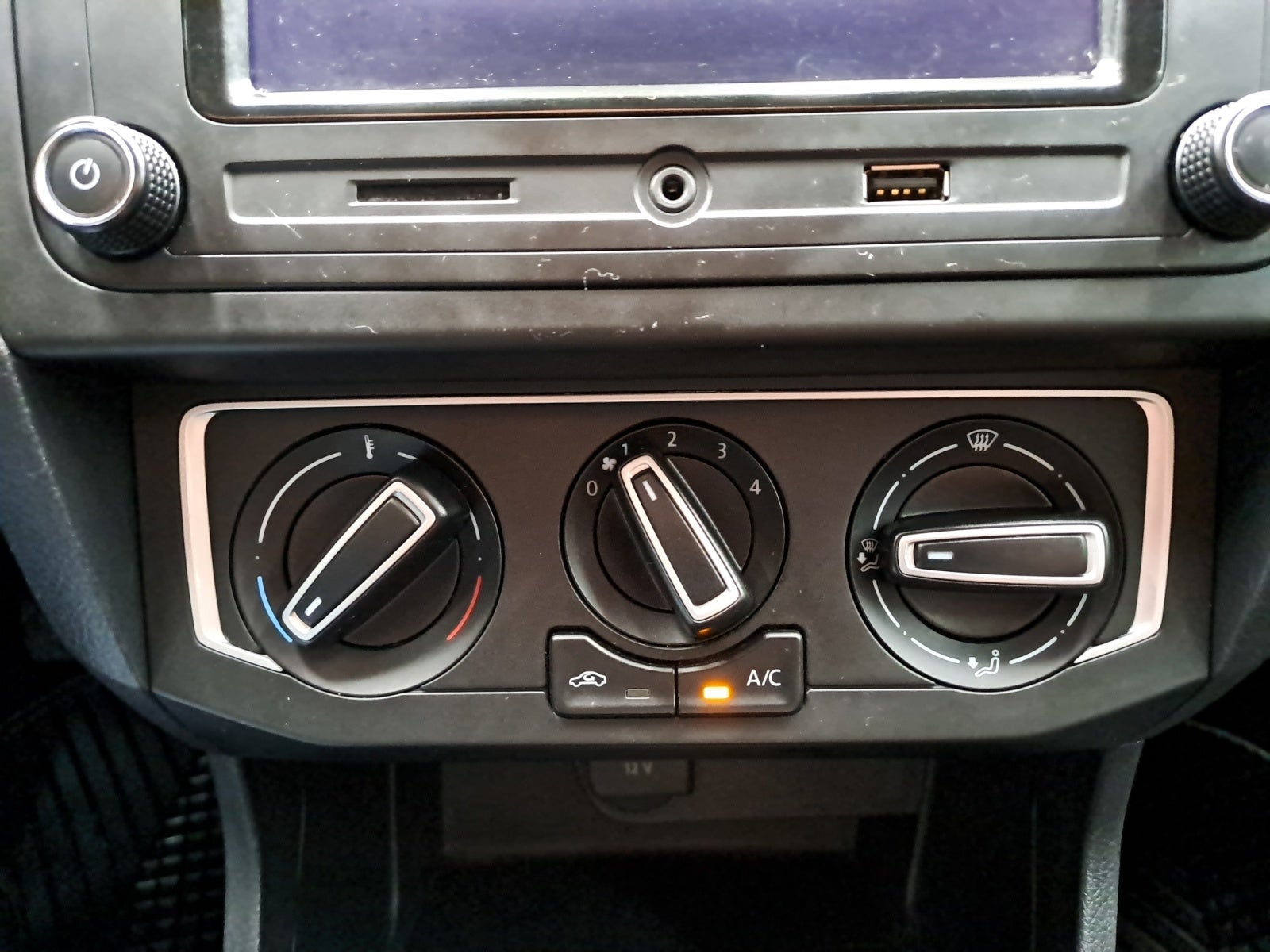 2024 Volkswagen SAVEIRO ROBUST CABINA SENCILLA