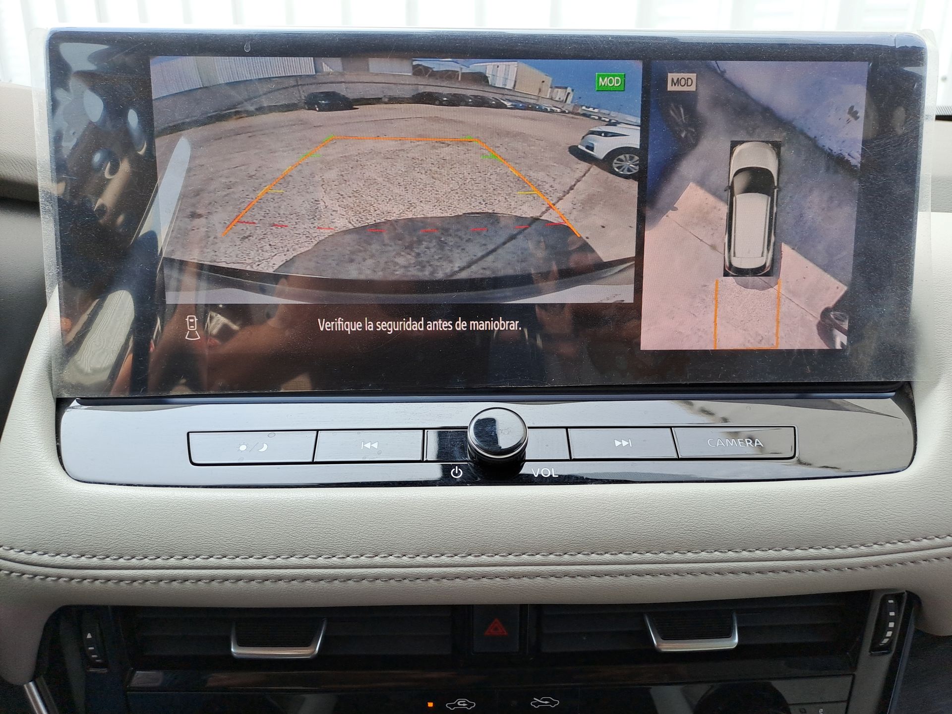 2023 Nissan X-TRAIL PLATINUM E-POWER 2 ROW 23