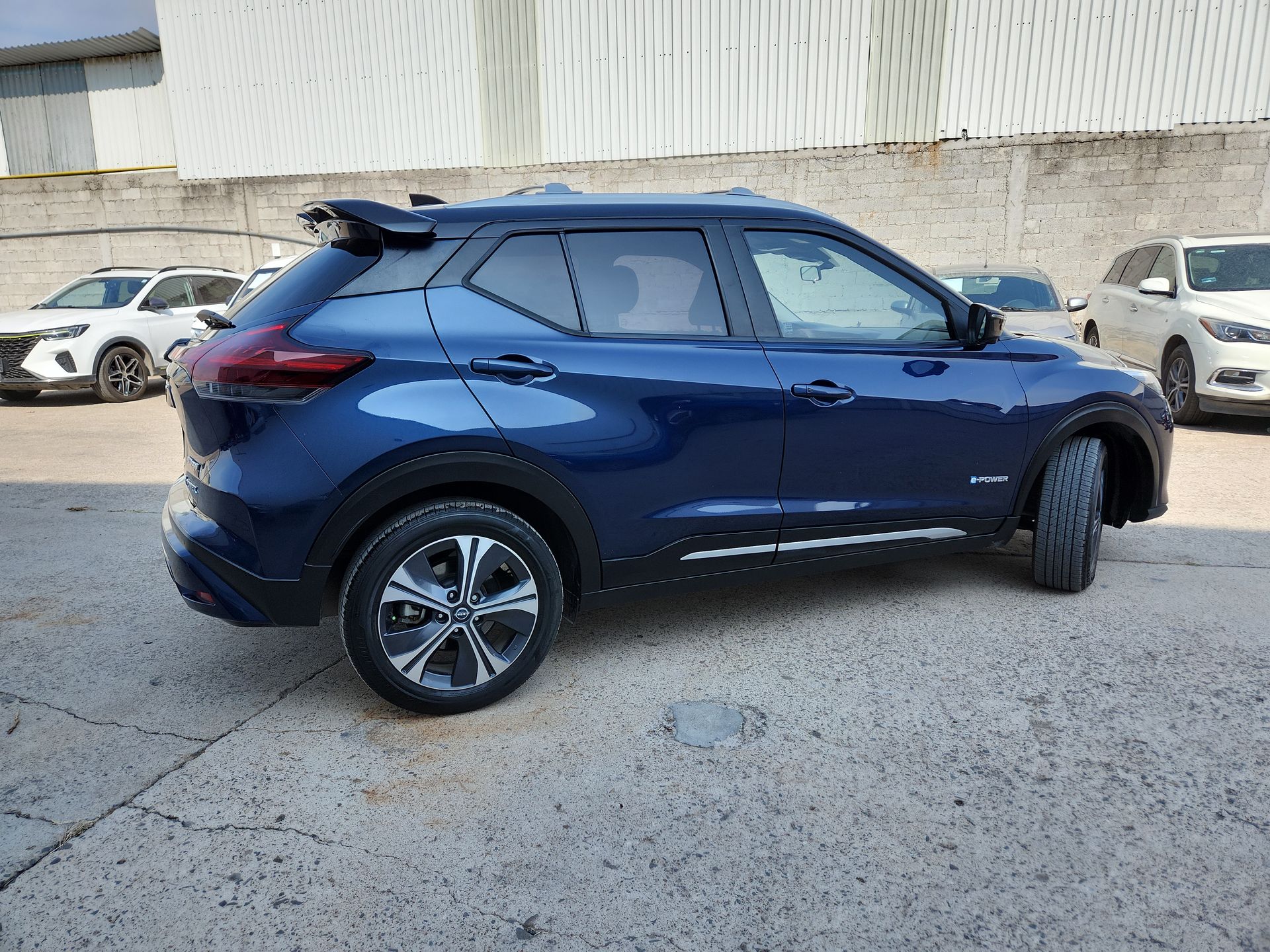 2023 Nissan KICKS E-POWER PLATINUM E-POWER 23