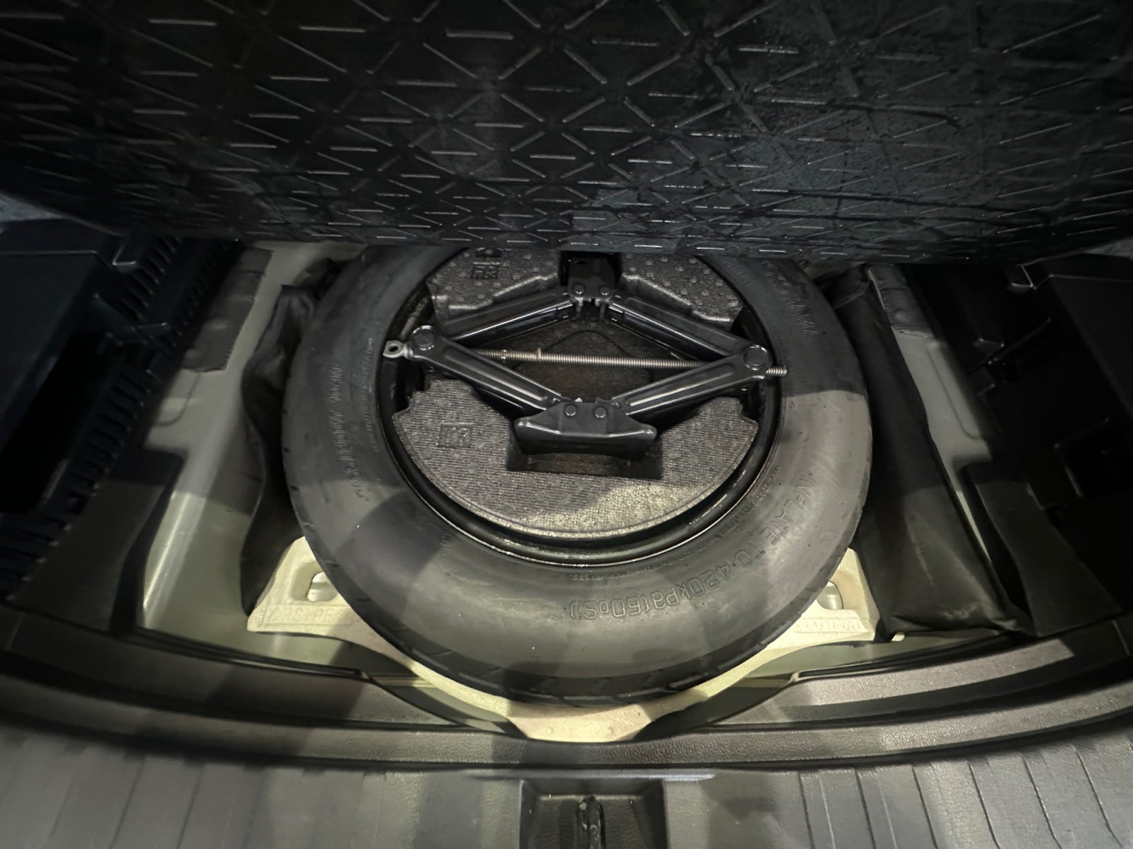 2021 Toyota RAV4 RAV4 AWD XLE