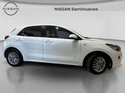 2018 Kia RIO LX 1.6 AT