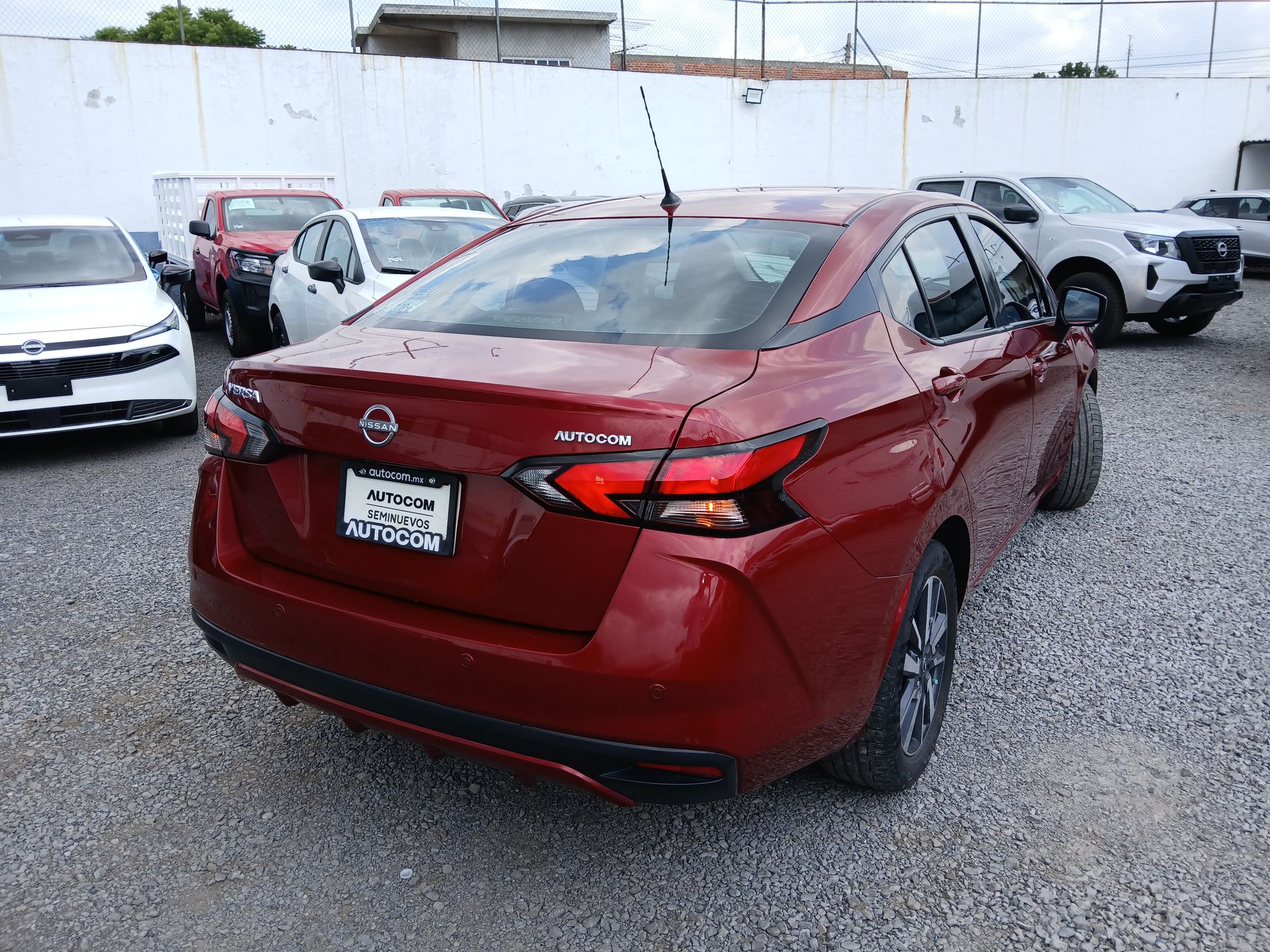 2023 Nissan VERSA ADVANCE CVT 23