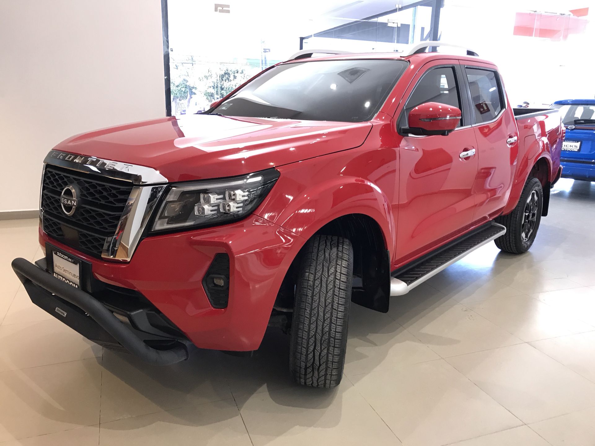 2023 Nissan FRONTIER PLATINUM LE TA 23