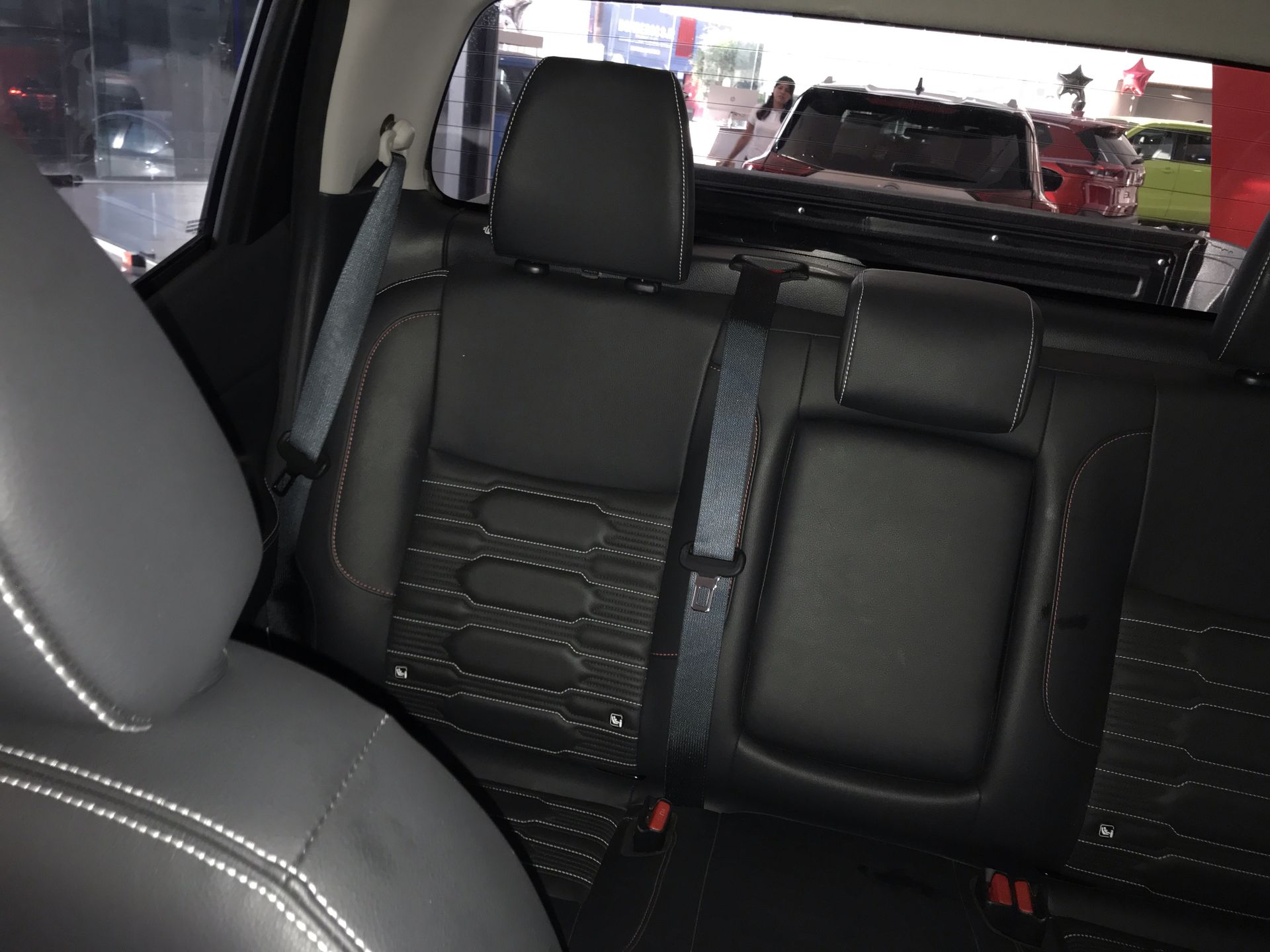 2024 Nissan FRONTIER FRONTIER PRO-4X 4X4 TA 24